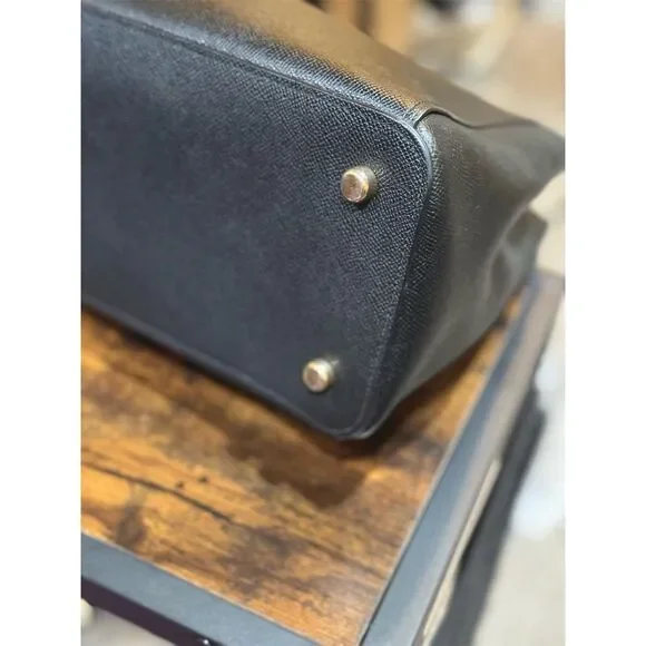 Coach Casey Women's Black Leather Tote Bag - Picture 10 of 15